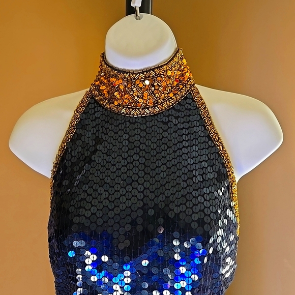 Niteline - Size 2 _ Glamours and Classy beaded and sequined...party ready EUC - Picture 3 of 16